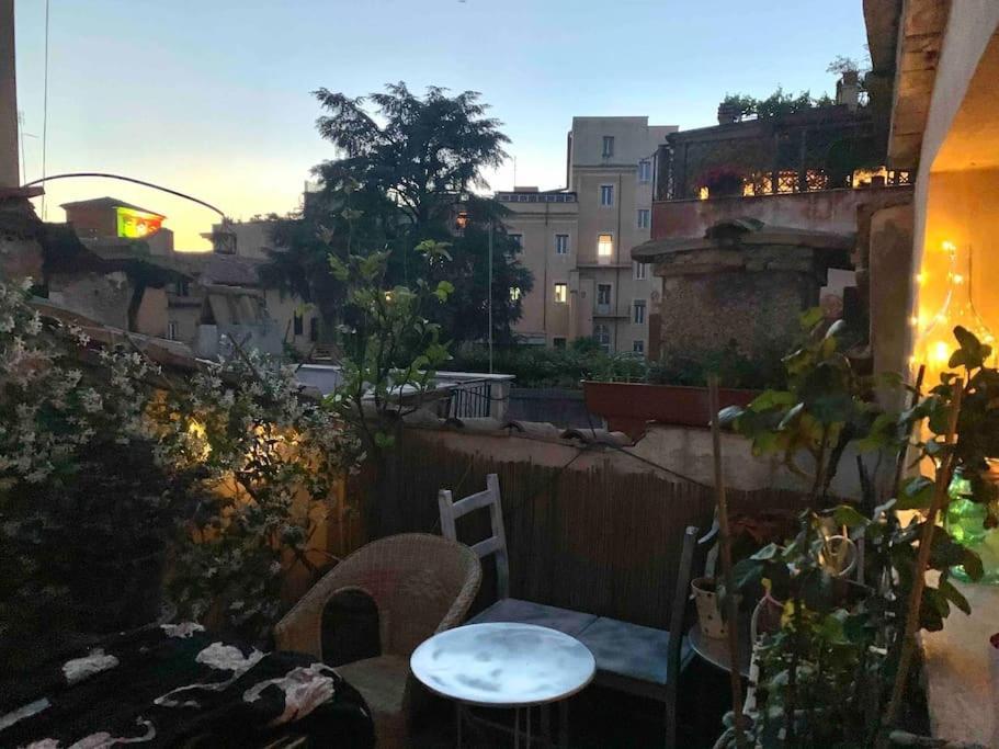 Centralissimo Appartamento Con Terrazza Roma Exterior foto